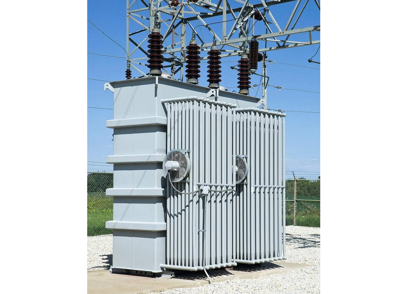 Espagne Solutions de transformateur immerg&eacute; dans l'huile de 115 kV pour un projet de mise &agrave; niveau de l'&eacute;nergie industrielle - TSTYNICE